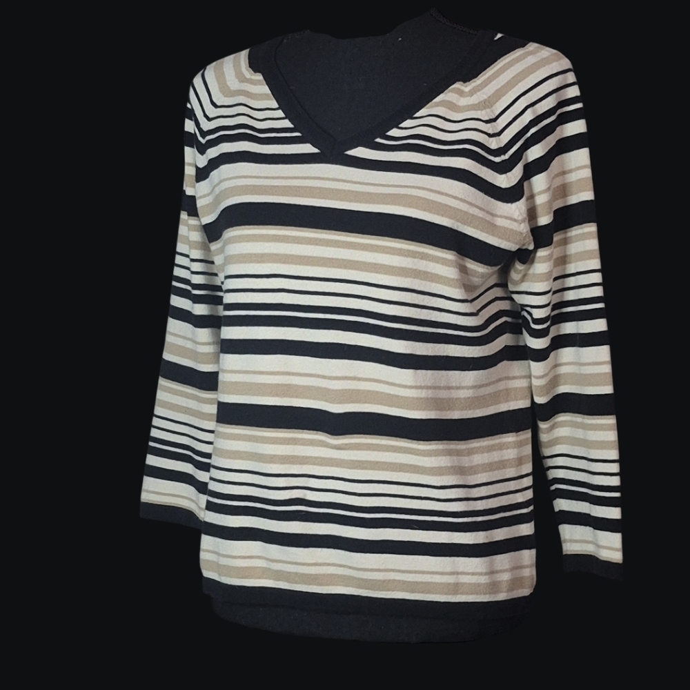 Rafaella Neutral Stripe V-Neck Stretch Sweater – Classic Comfort-Size L